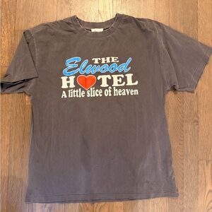 Elwood Hotel Graphic Tee - Charcoal